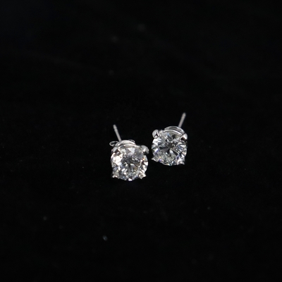 Customized 18K Gold Diamond Stud Earring Fine Jewelry for Anniversary Wedding Banquet IGI GIA Lab Grown Diamond Gift