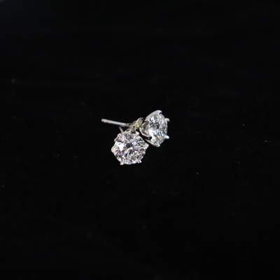 Wholesale 18K White Gold Plated 1CT Lab Diamond Stud Earring Fashion Jewelry for Weddings & Parties Rhodium Setting