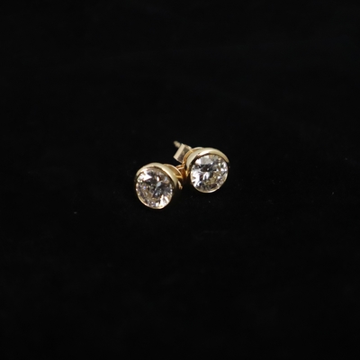 Luxury 18K Gold Round Lab Grown Diamond Stud Earrings with Bezel Setting Classic Style for Wedding and Party Rhodium Plated