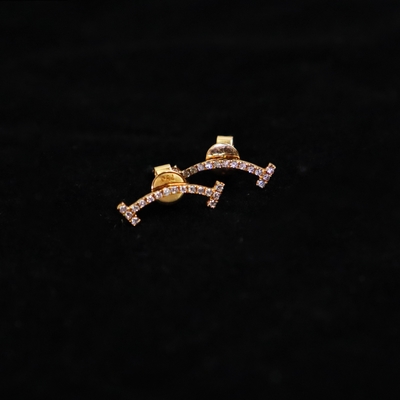 Smile Anti-Exposure Design 18K White Gold Earrings with IGI Certified Lab-Grown Diamond for Women's Wedding