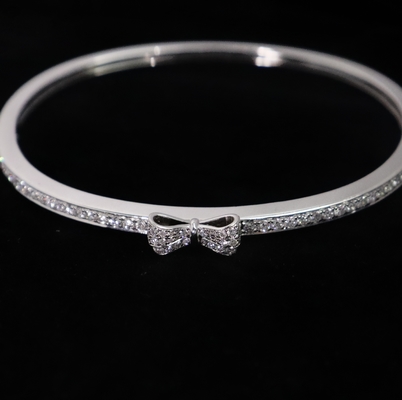 18k Gold Butterfly Ribbon Diamond  Bracelet Customized Fine Jewelry IGI GIA Lab Grown Diamond Engagement Wedding Banquet