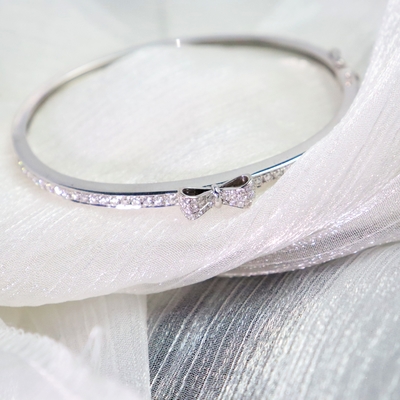 18k Gold Butterfly Ribbon Diamond  Bracelet Customized Fine Jewelry IGI GIA Lab Grown Diamond Engagement Wedding Banquet