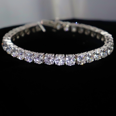 Customizable 18K Gold Diamond Bracelet IGI GIA Lab Grown Diamond for Engagement Wedding or Banquets Fine Jewelry