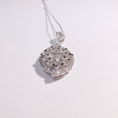 Handmade 18K Gold Luxury Pendant Dainty Diamond Cluster Fashion Jewelry for Women Customized for Anniversary Wedding Banquet