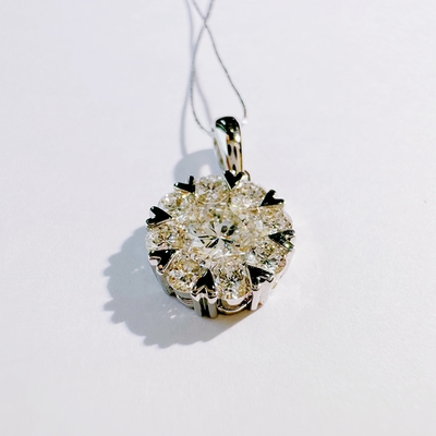 18K Gold Luxury Pendant Necklace Handmade Fashion Jewelry New Design Women Anniversary Wedding Banquet Diamond Rings