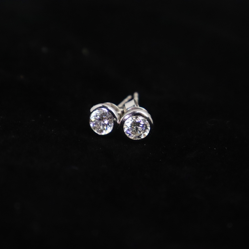Wholesale 14K Gold Luxury Diamond Stud Earrings 1 Carat DEF Lab Grown Perfect Gift for Wedding